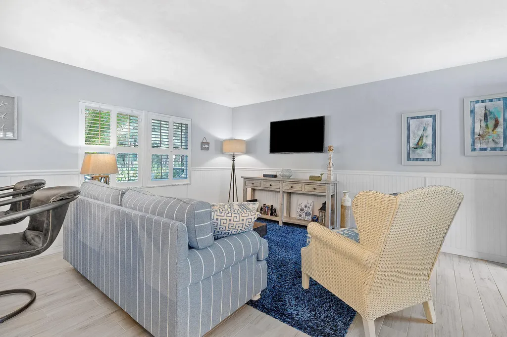 1030 Langer Way Delray Beach FL 33483