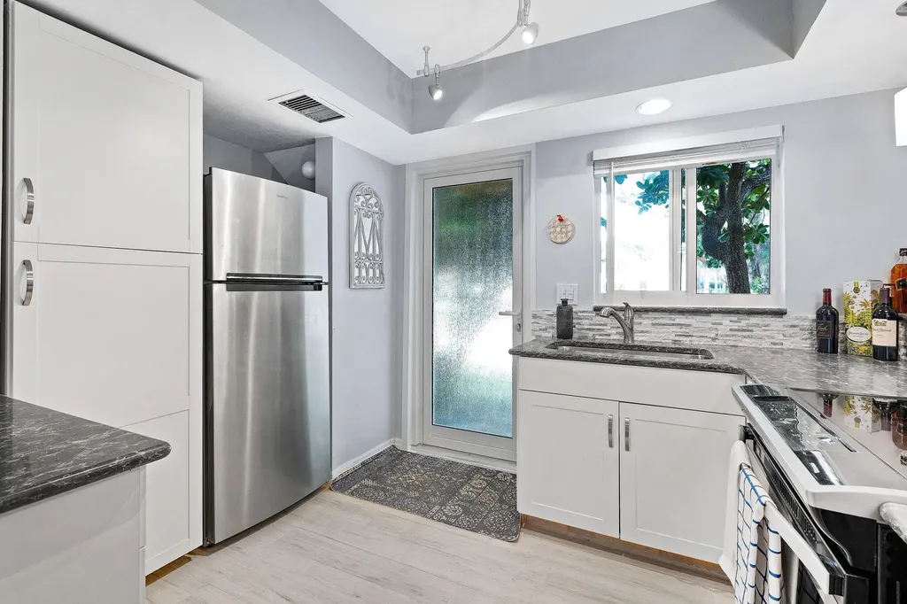 1030 Langer Way Delray Beach FL 33483