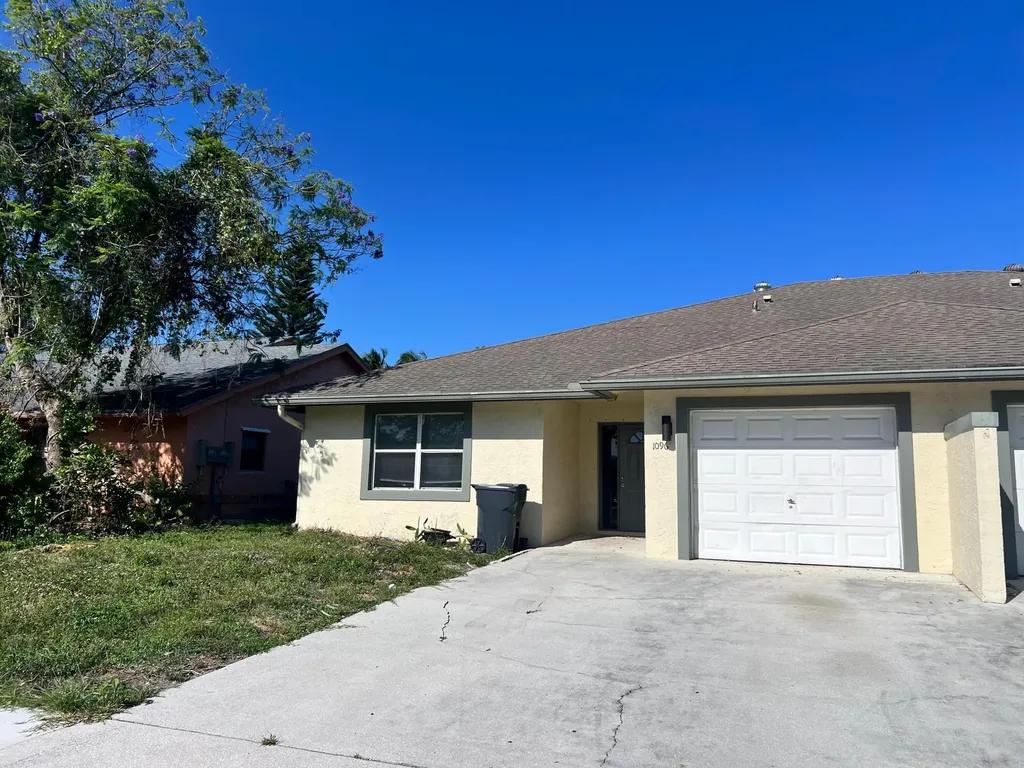 1096 Staghorn Street Wellington FL 33414