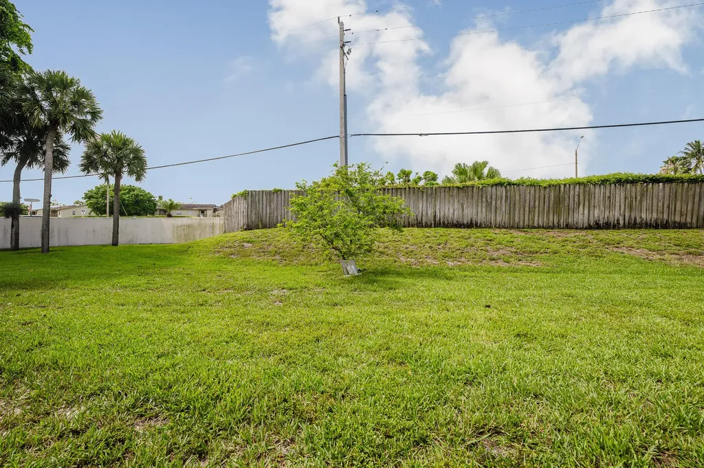 5402 Bonky Court West Palm Beach FL 33415