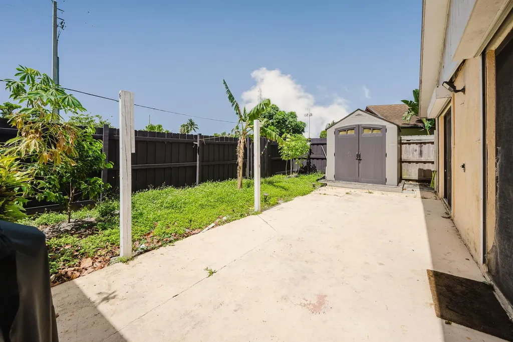 5402 Bonky Court West Palm Beach FL 33415