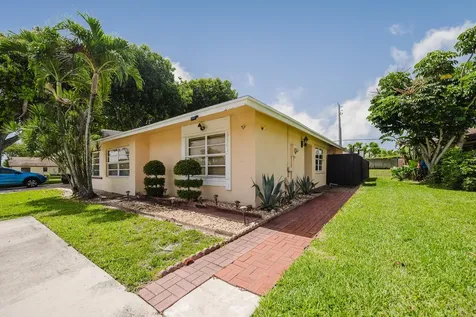 5402 Bonky Court West Palm Beach FL 33415
