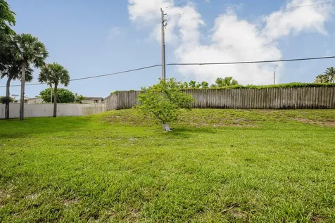 5402 Bonky Court West Palm Beach FL 33415