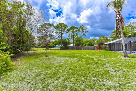 2094 SW Pitts Terrace Stuart FL 34997