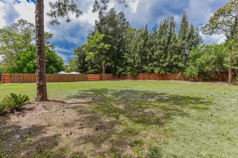 2094 SW Pitts Terrace Stuart FL 34997