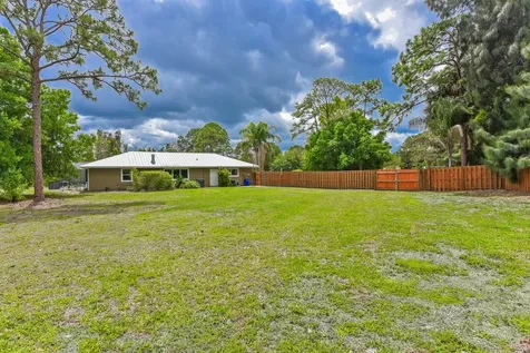 2094 SW Pitts Terrace Stuart FL 34997