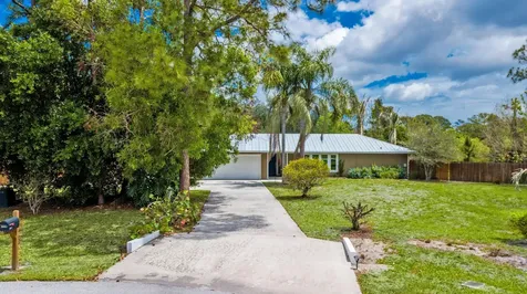 2094 SW Pitts Terrace Stuart FL 34997