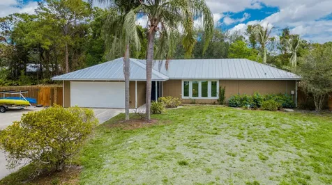 2094 SW Pitts Terrace Stuart FL 34997