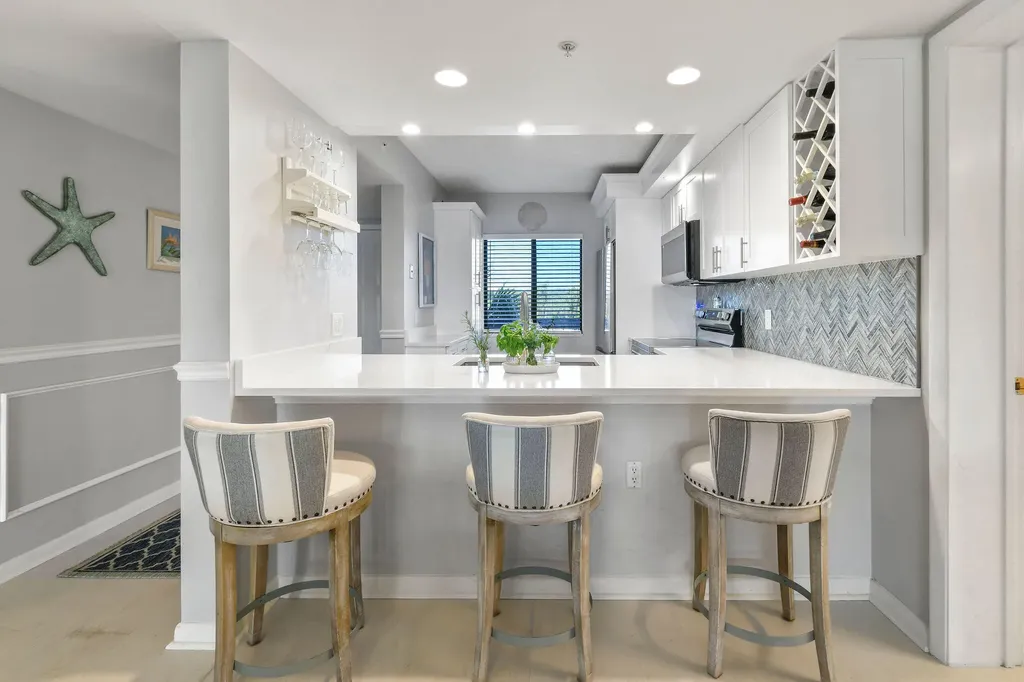 601 Seafarer Circle Jupiter FL 33477
