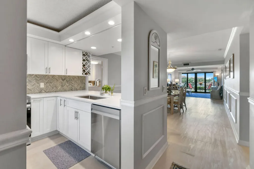 601 Seafarer Circle Jupiter FL 33477