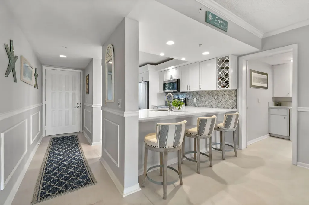 601 Seafarer Circle Jupiter FL 33477