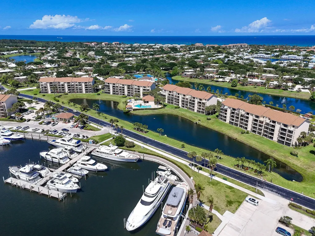 601 Seafarer Circle Jupiter FL 33477