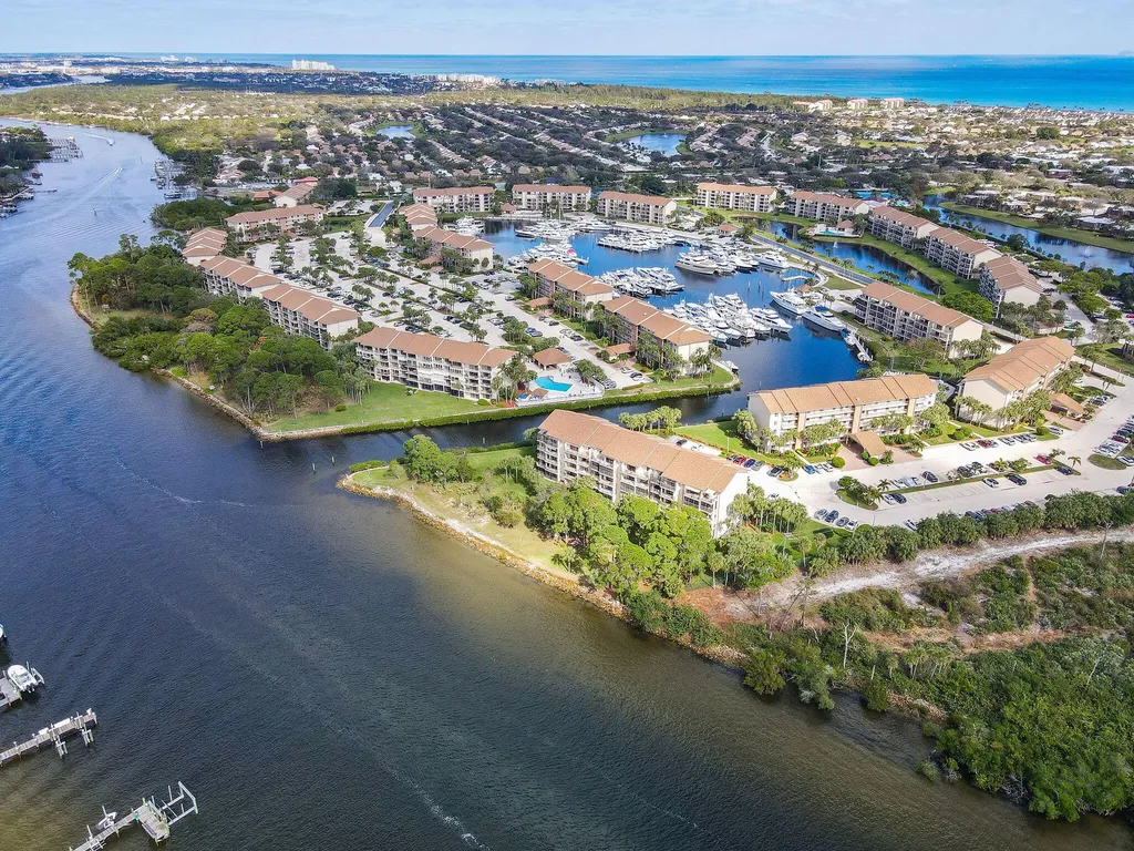 601 Seafarer Circle Jupiter FL 33477