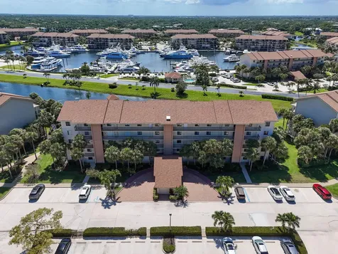 601 Seafarer Circle Jupiter FL 33477