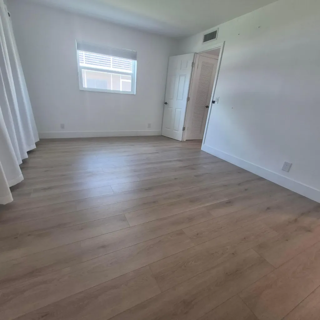 538 Flanders L Delray Beach FL 33484