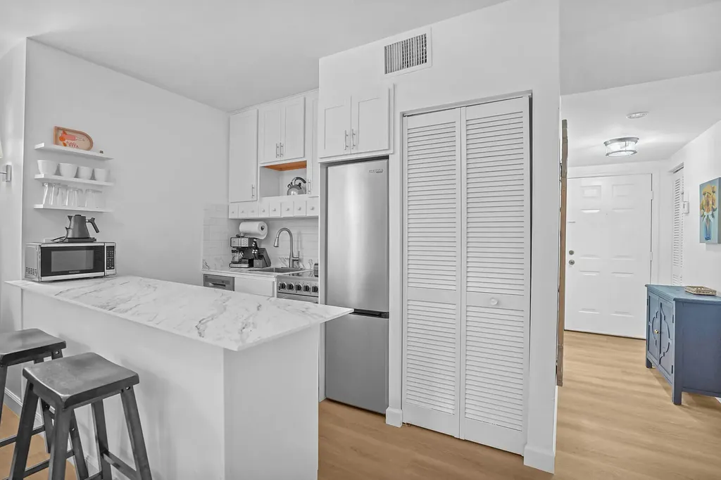 11863 Wimbledon Circle Wellington FL 33414