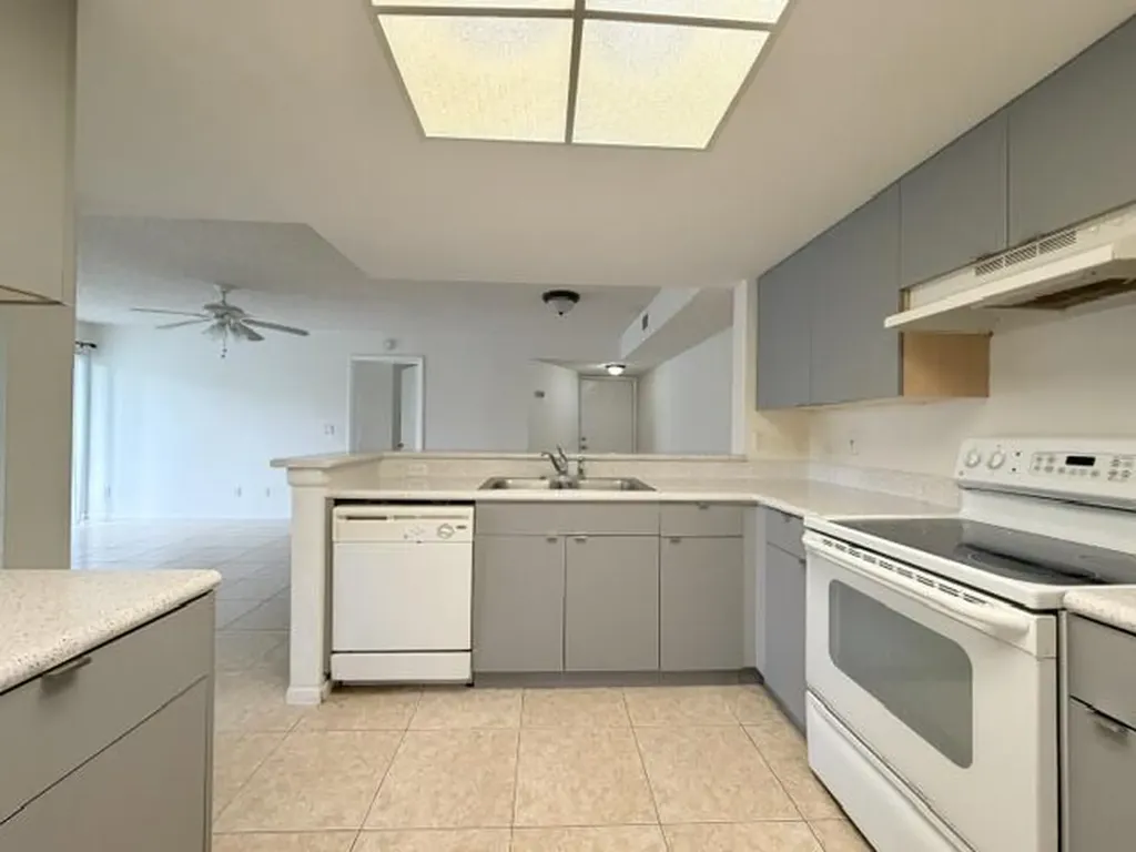 9088 W Atlantic Boulevard Coral Springs FL 33071