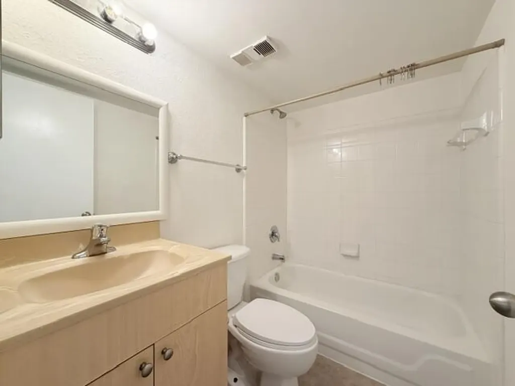 9088 W Atlantic Boulevard Coral Springs FL 33071