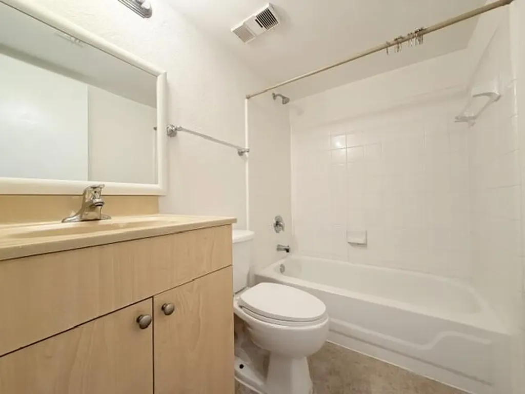 9088 W Atlantic Boulevard Coral Springs FL 33071