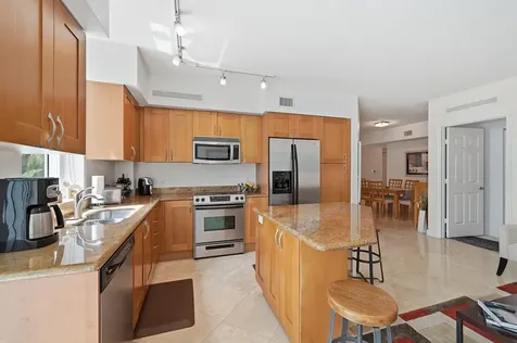 1755 E Hallandale Beach Boulevard Hallandale Beach FL 33009