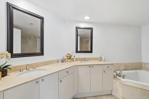 1755 E Hallandale Beach Boulevard Hallandale Beach FL 33009