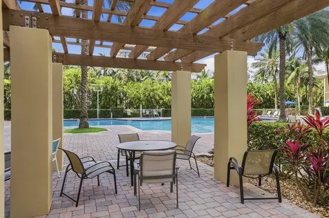 1755 E Hallandale Beach Boulevard Hallandale Beach FL 33009