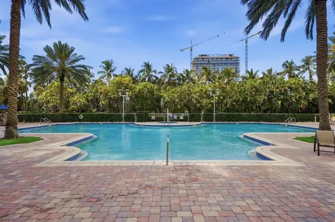 1755 E Hallandale Beach Boulevard Hallandale Beach FL 33009