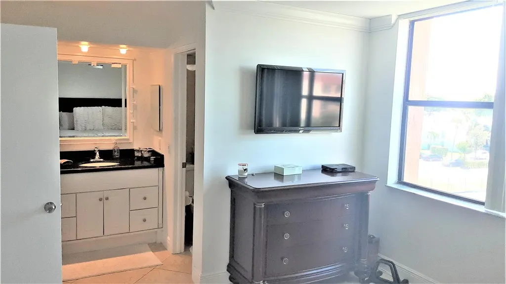 450 Egret Circle Delray Beach FL 33444