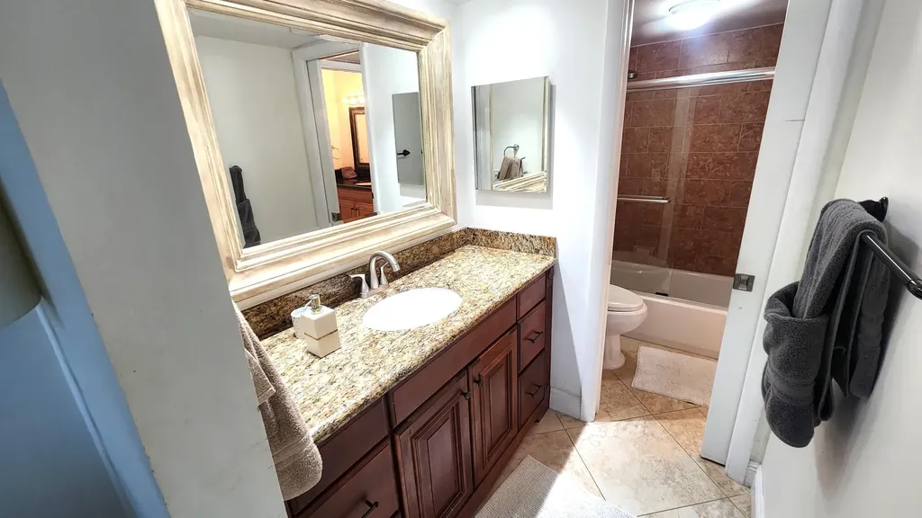 450 Egret Circle Delray Beach FL 33444