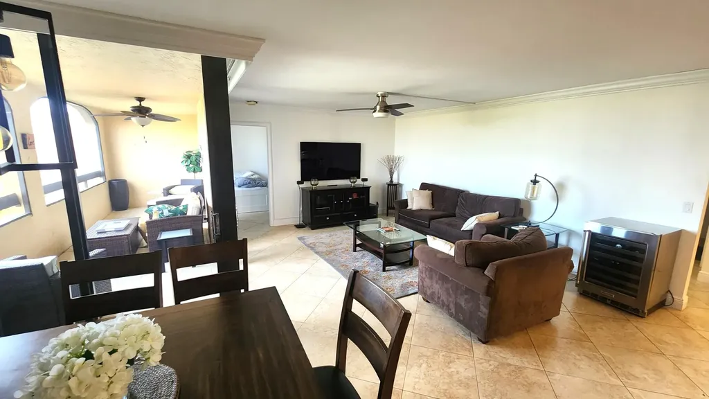 450 Egret Circle Delray Beach FL 33444