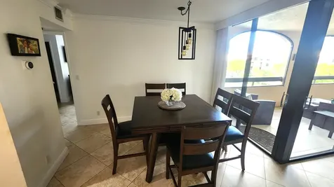 450 Egret Circle Delray Beach FL 33444