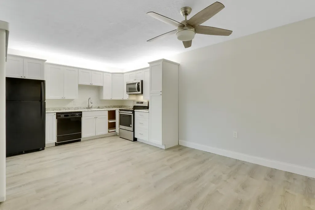 2316 23rd Lane Palm Beach Gardens FL 33418