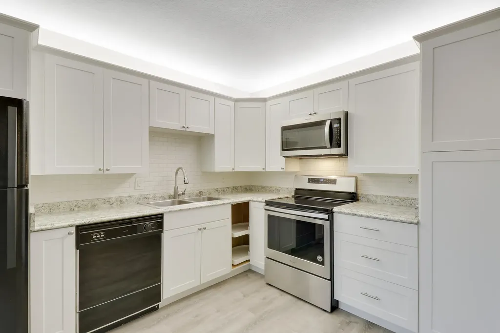 2316 23rd Lane Palm Beach Gardens FL 33418