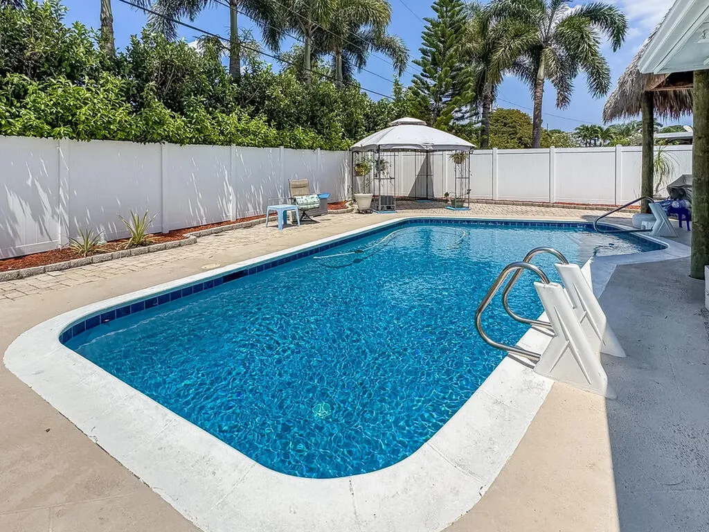 1009 SE 15th Street Deerfield Beach FL 33441