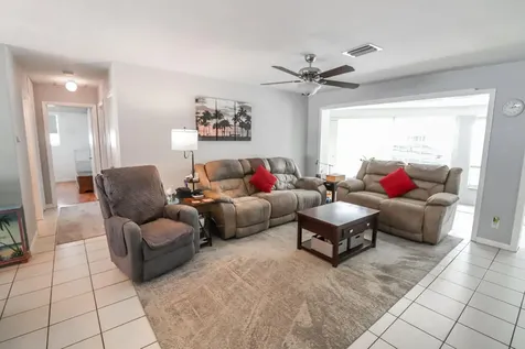 1009 SE 15th Street Deerfield Beach FL 33441