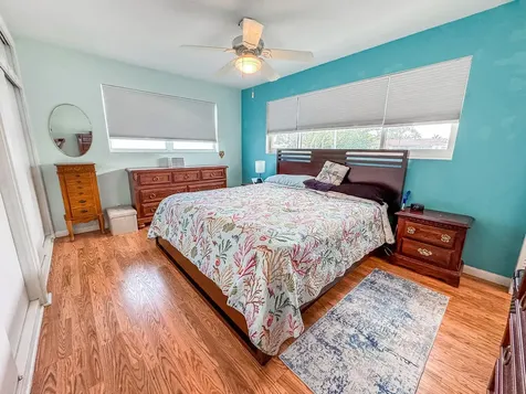 1009 SE 15th Street Deerfield Beach FL 33441