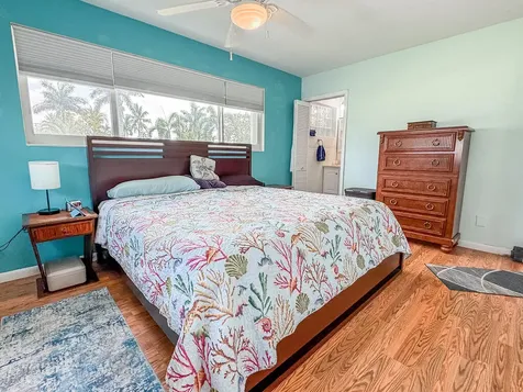 1009 SE 15th Street Deerfield Beach FL 33441