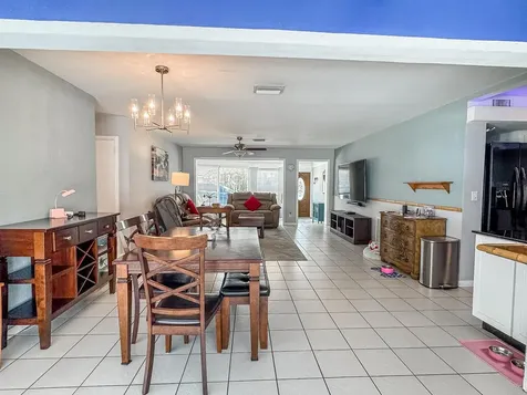 1009 SE 15th Street Deerfield Beach FL 33441