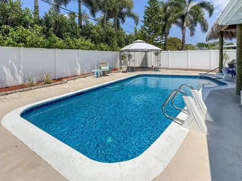1009 SE 15th Street Deerfield Beach FL 33441