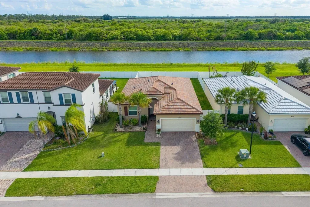8095 NW Greenbank Circle Port St Lucie FL 34987
