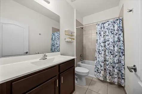 8095 NW Greenbank Circle Port St Lucie FL 34987