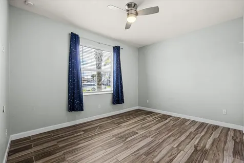 8095 NW Greenbank Circle Port St Lucie FL 34987