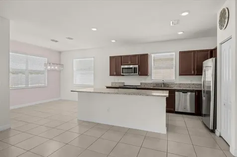 8095 NW Greenbank Circle Port St Lucie FL 34987