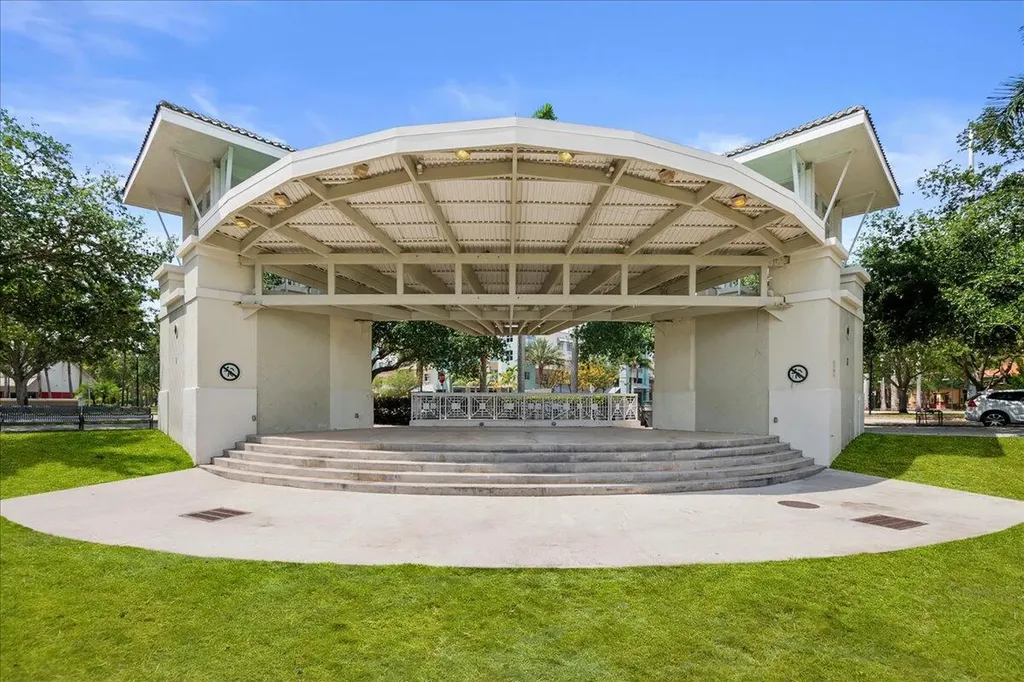 6075 Francis Street Jupiter FL 33458