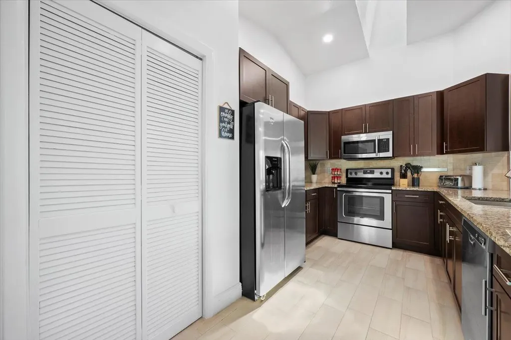 6075 Francis Street Jupiter FL 33458