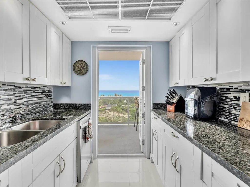 2841 N Ocean Boulevard Fort Lauderdale FL 33308