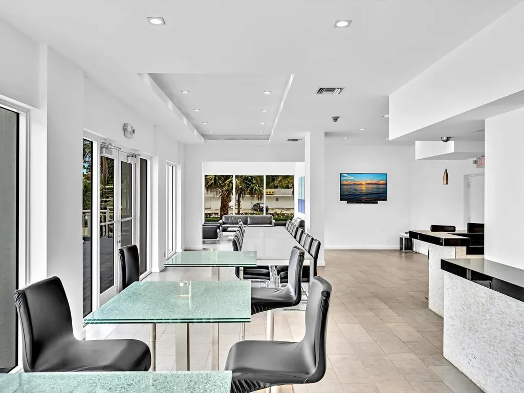 2841 N Ocean Boulevard Fort Lauderdale FL 33308