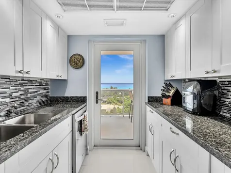 2841 N Ocean Boulevard Fort Lauderdale FL 33308