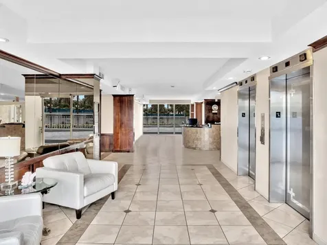 2841 N Ocean Boulevard Fort Lauderdale FL 33308