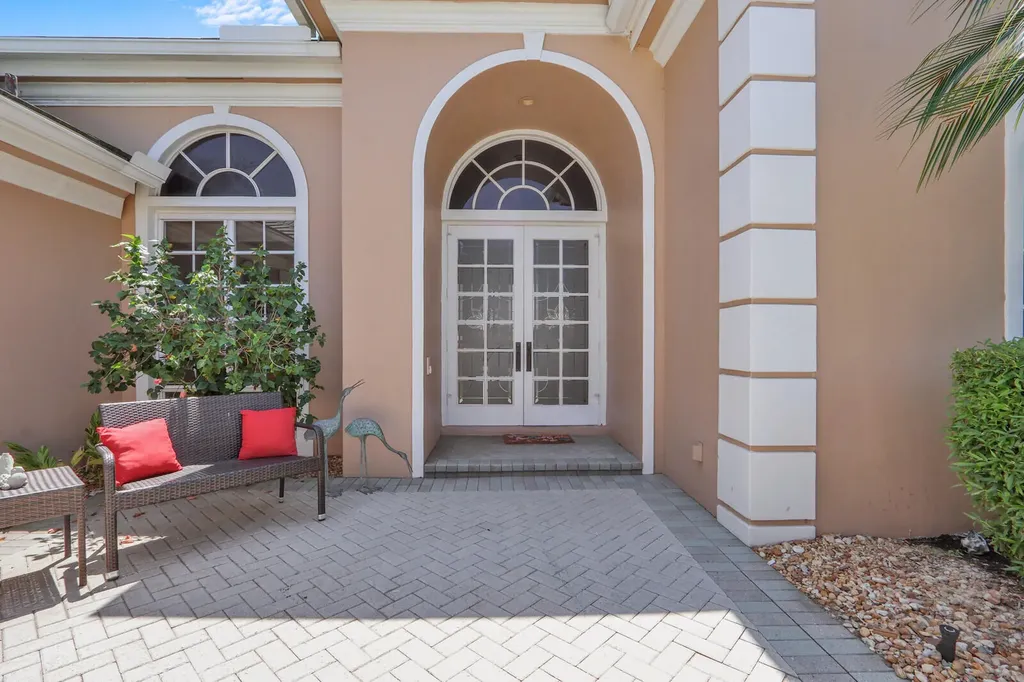 3506 SE Charing Cross Lane Port St Lucie FL 34952